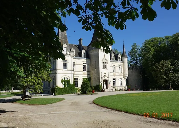 Chezphoenixette Semesterbostad *