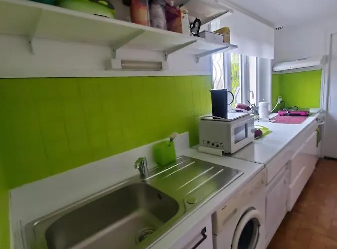 Chezphoenixette Semesterbostad