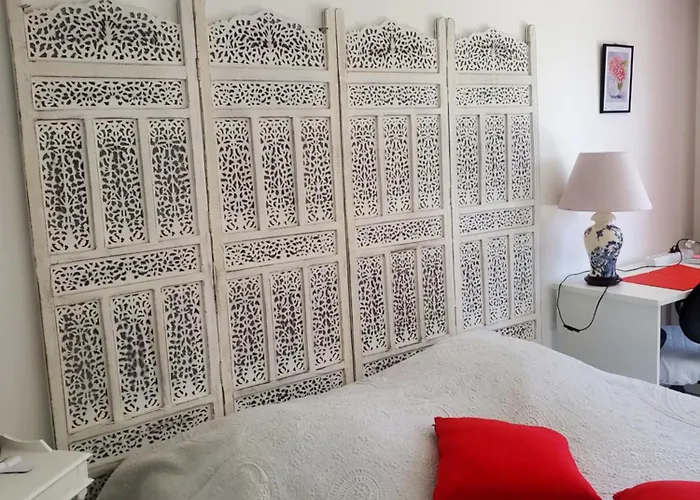 Chezphoenixette Semesterbostad *